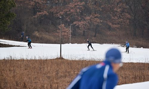 Record high temperatures continued Monday with no big snowfall expected in near future