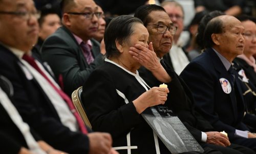 Hundreds honor slain Hmong advocate and performer Tou Ger Xiong at Woodbury memorial