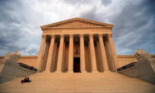 Justices wary of tax law challenge 