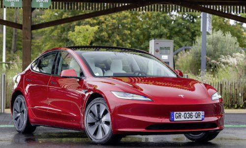 France November 2023: Tesla Model 3 up to #2
