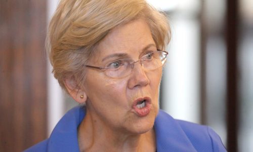 Warren: Feds need to step up as housing woes worsen