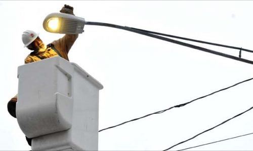 Defect means LED street lights in St. Paul turning blue