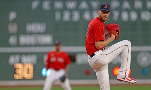 Red Sox trade LHP Chris Sale to Atlanta Braves for INF Vaughn Grissom