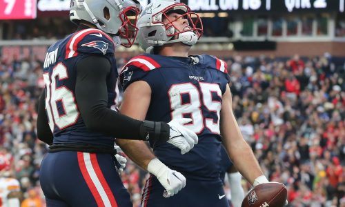 Patriots-Broncos injury report: Hunter Henry among 4 out Wednesday