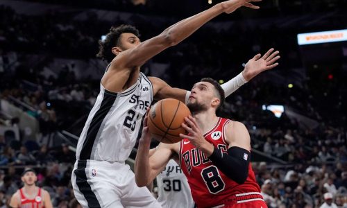 Chicago Bulls struggle to a 122-116 win against the lowly San Antonio Spurs, who sat rookie Victor Wembanyama