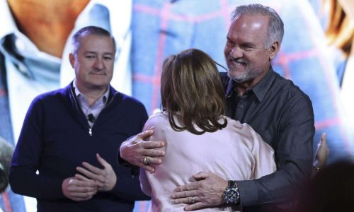 Ryne Sandberg says he’s being treated for prostate cancer: ‘We will … fight to beat this,’ Chicago Cubs Hall of Famer says