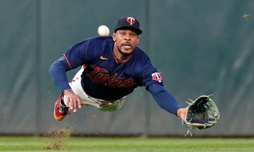 Twins star Byron Buxton on return to center field: ‘I’m back’