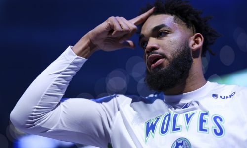 Timberwolves’ Karl-Anthony Towns gives a nod to St. Paul city council