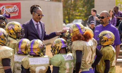 ‘Underdoggs’ scores as kids-in-sports comedy