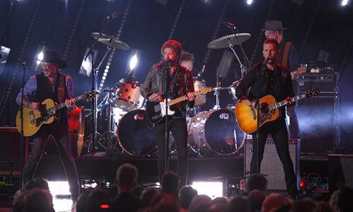 Country duo Brooks and Dunn to play outdoor casino show in August