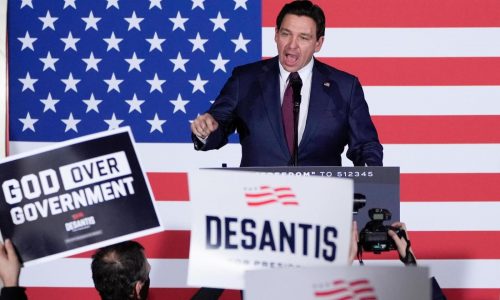 Ron DeSantis ends his struggling presidential bid before New Hampshire and endorses Donald Trump