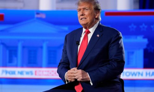 Donald Trump enjoys a relaxed Fox News town hall while top Republican rivals have fiery debate