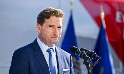 Complaint alleges Dean Phillips’ presidential campaign illegally coordinated with super PAC