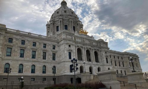 Minnesota Capitol among several affected by bomb threats