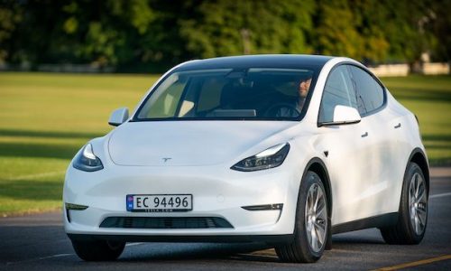 Sweden Full Year 2023: Tesla Model Y topples Volvo XC40