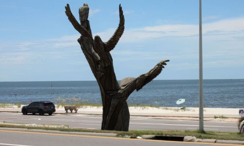 The Mississippi Gulf Coast beckons travelers in search of art, artifacts and history