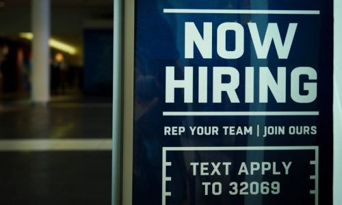 US Government Erases Thousands of Jobs in 2nd Quarter Labor Data