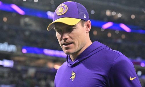 Dane Mizutani: Who’s cares who the Vikings start at quarterback? It doesn’t matter.