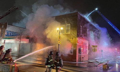 Firefighters respond to large blaze on St. Paul’s University Avenue