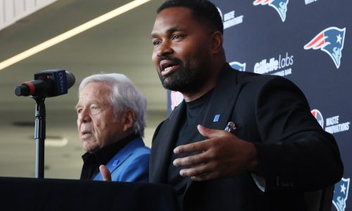 Callahan: Jerod Mayo kept his cards close in Patriots’ introductory press conference