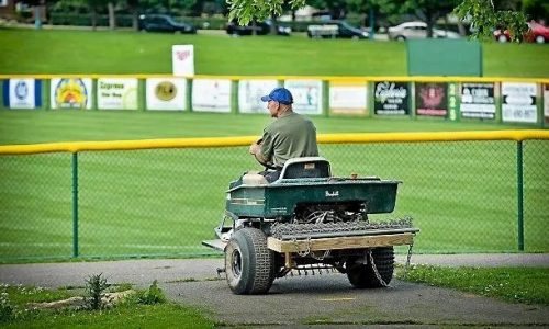 Can a youth baseball and softball group revive neighborhood ball for St. Paul?