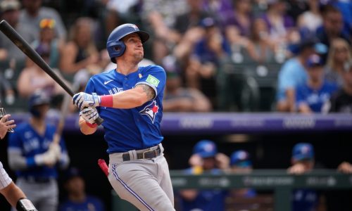 Red Sox acquire veteran catcher from New York Mets