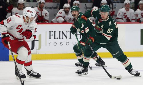 Carolina gets game-winner off Stefan Noesen’s face in 3-2 win over Wild