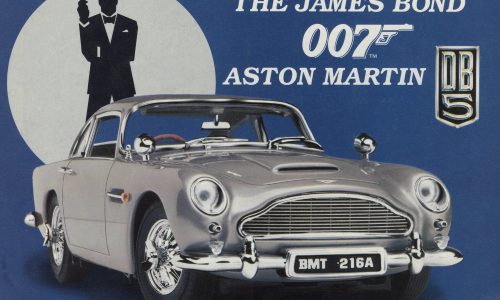 5 Most Romantic Classic Cars For Valentine’s Day