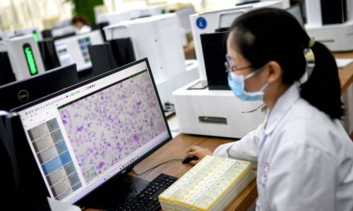 ‘Behind the times’: Washington tries to catch up with AI’s use in health care