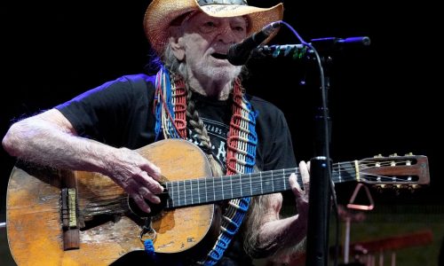 Willie Nelson and Bob Dylan to play Somerset Amphitheater in September