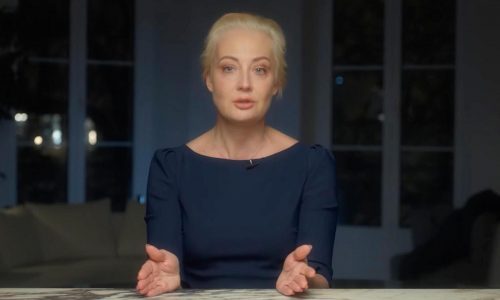 Navalny’s mother appeals to Putin to release her son’s body so she can bury him with dignity