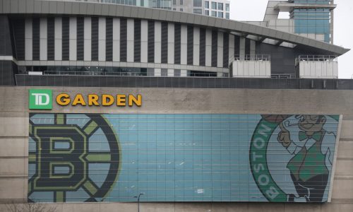 TD Garden bag policy causes an uproar, ‘MASSIVE issue’ on debut day, Bruins writer says