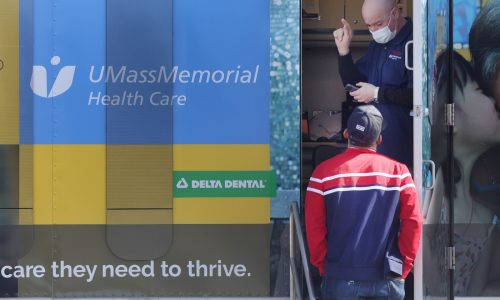 Howie Carr: It’s a migrant free-for-all