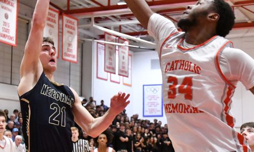 Ryan Higgins nets 27 points, powers Catholic Memorial past Needham