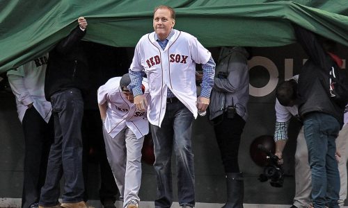 Report: Curt Schilling declines Red Sox invite to opening day festivities