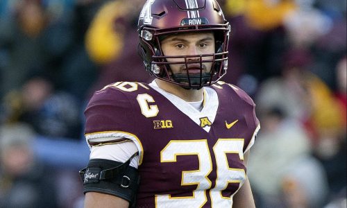 Source: Vikings prepared to sign former Gophers linebacker Blake Cashman