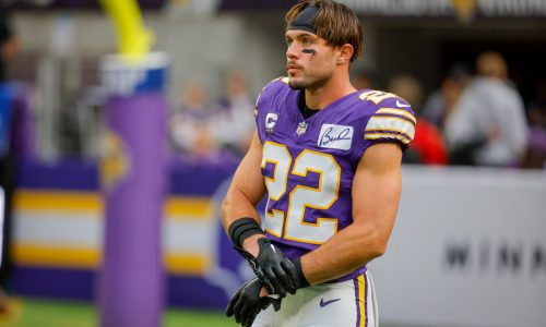Why it was so important for the Vikings to keep Harrison Smith around