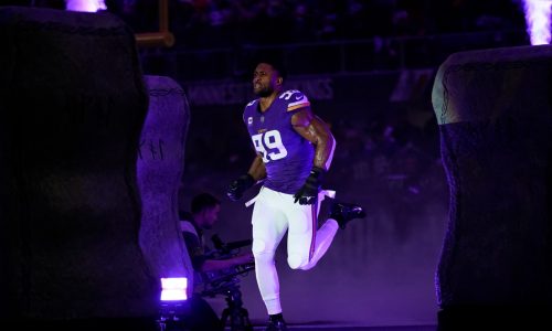 Report: Danielle Hunter leaves Vikings for 2-year, $49 million deal with Texans