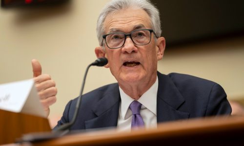 Powell: Rate cut waiting on lower inflation