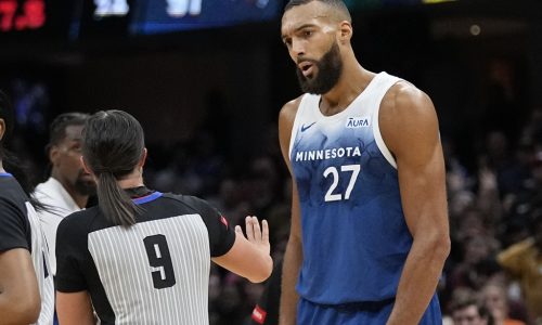 Timberwolves’ Rudy Gobert fined $100k for gesture, comments implying refs involved in gambling