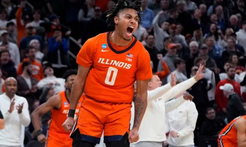 Illinois advances to Elite Eight matchup against UConn, but not afraid of tall task