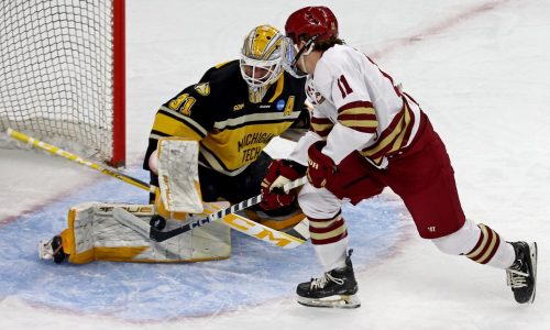 Top-ranked Boston College and Quinnipiac face off in regional final