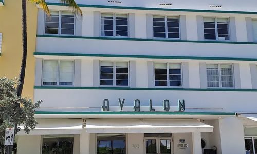 These Miami hot spots make your first trip a standout experience