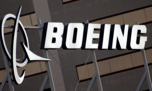 Boeing plane found to have missing panel after flight from California to southern Oregon