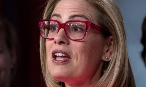 Independent Sen. Kyrsten Sinema of Arizona says she won’t seek reelection, avoiding 3-way race