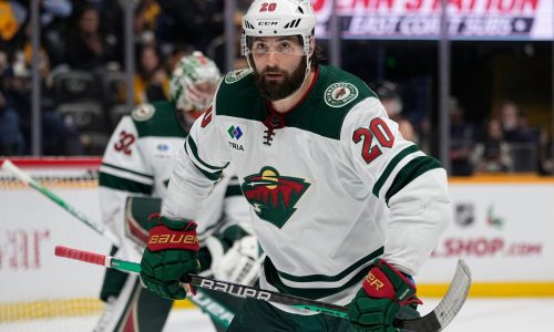 Bruins acquire Pat Maroon from Minnesota