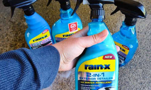 Rain-X Review: Exterior Detailer, Fast Wax, Glass Cleaner & Waterless Car Wash (2024)