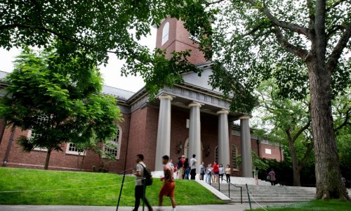 Pamela Paul: Civil discourse on campus is put to the test