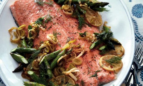 Recipe: Slow-Roasted Salmon with Lemony Leeks and Asparagus