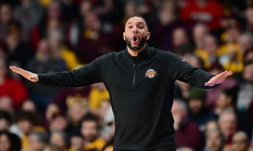 Men’s basketball: Gophers juggling NIT and transfer portal while ‘guessing’ on next year’s roster